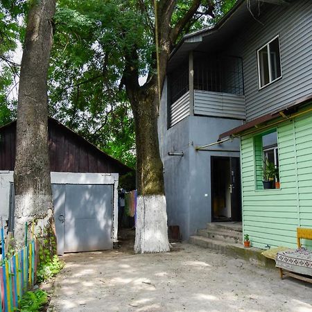 Almaty Hostel Dom Koktobe Екстериор снимка