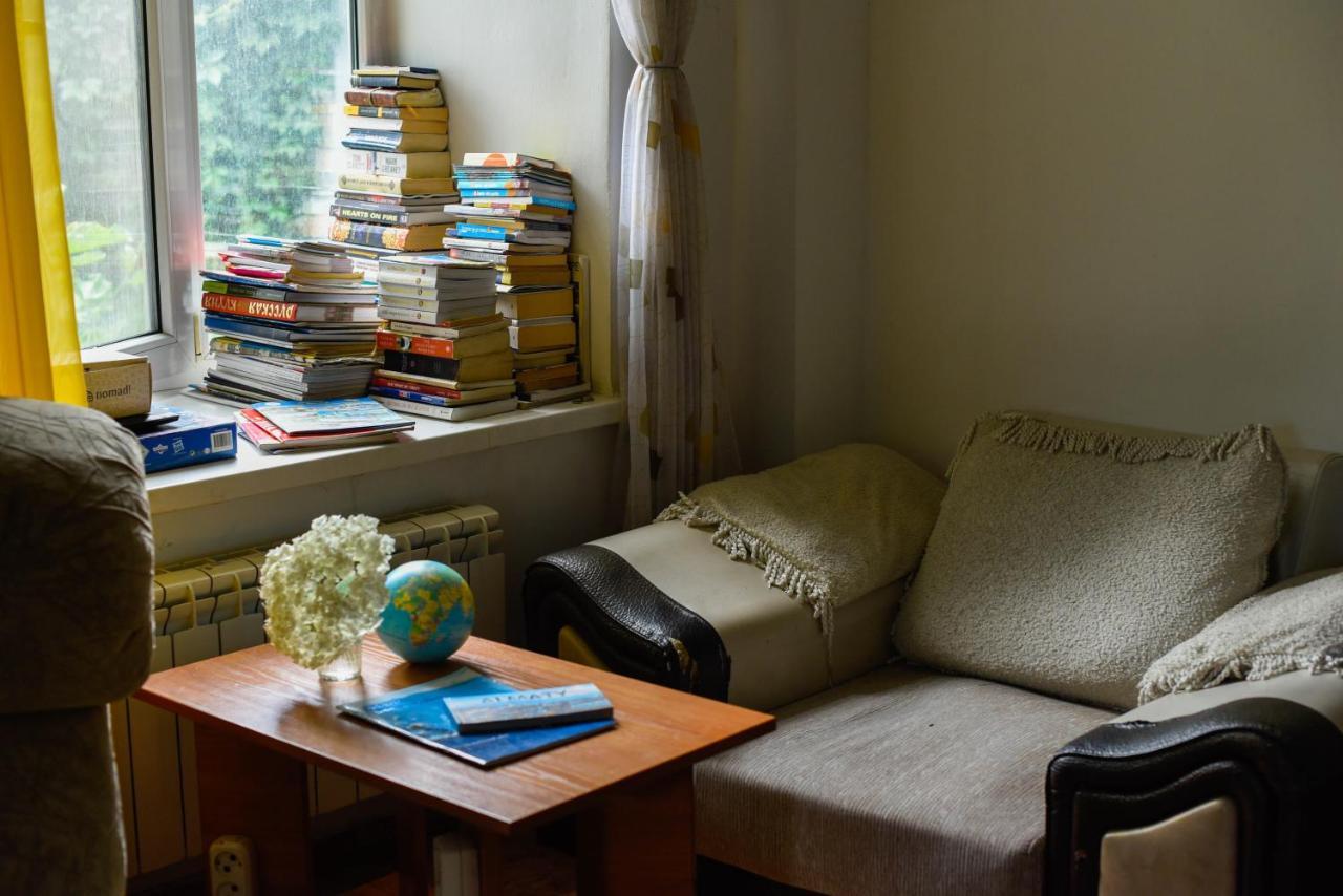 Almaty Hostel Dom Koktobe Екстериор снимка